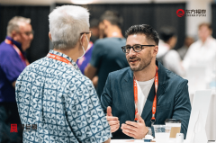 包罗大模子使用、